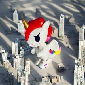 Megalocorno Tokimondo Figurine Tokidoki Collectible Art Figure Japanese Kaiju